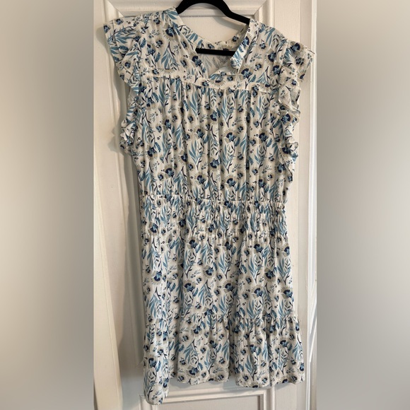 Universal Thread Ruffle Sleeve Dress - Picture 1 of 3